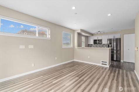 12334 31st Avenue NE Seattle WA 98125
