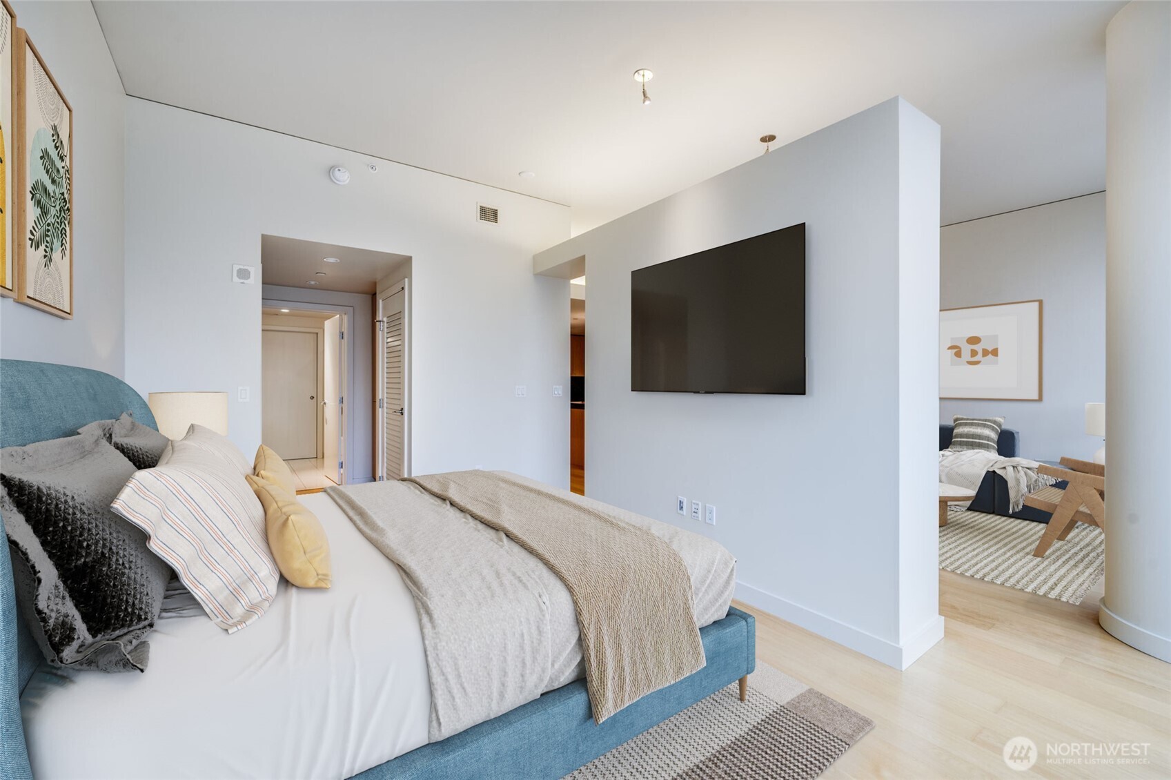 909 5th Avenue Seattle WA 98164