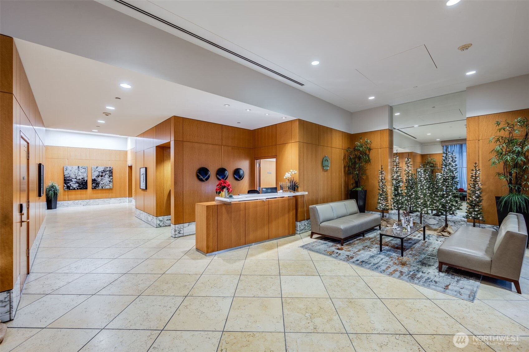 909 5th Avenue Seattle WA 98164