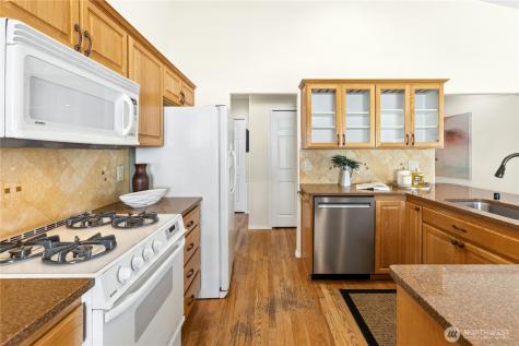 19424 2nd Drive SE Bothell WA 98012