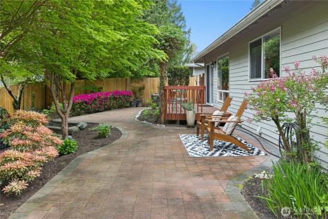 19424 2nd Drive SE Bothell WA 98012