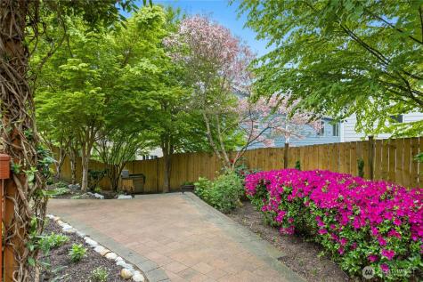 19424 2nd Drive SE Bothell WA 98012