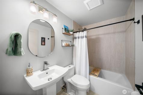 1535 Castlerock Avenue Wenatchee WA 98801