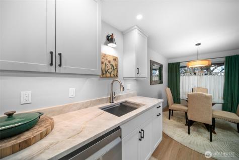 1535 Castlerock Avenue Wenatchee WA 98801