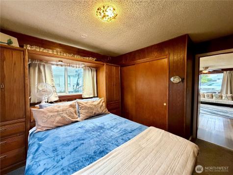 757 Ocean Court NW Ocean Shores WA 98569