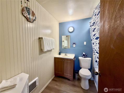 757 Ocean Court NW Ocean Shores WA 98569
