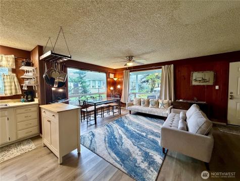 757 Ocean Court NW Ocean Shores WA 98569