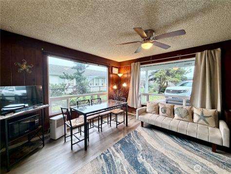 757 Ocean Court NW Ocean Shores WA 98569