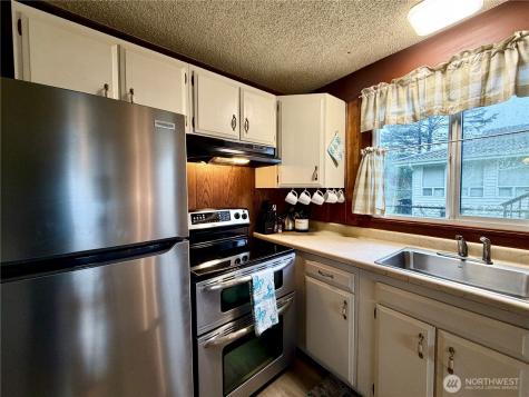 757 Ocean Court NW Ocean Shores WA 98569