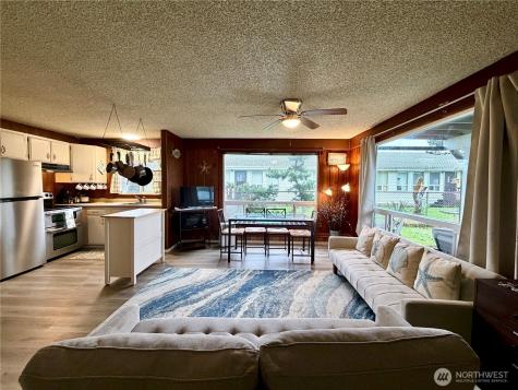 757 Ocean Court NW Ocean Shores WA 98569