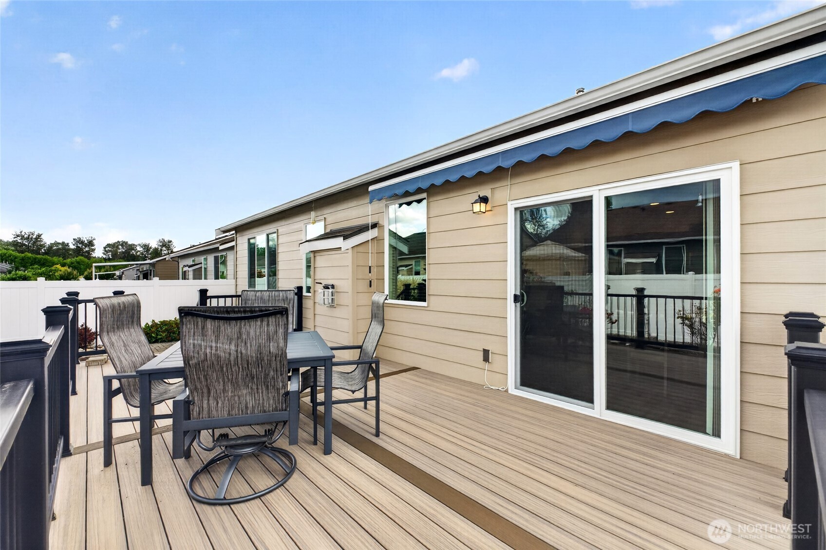 104 Walnut Ave SW Orting WA 98360