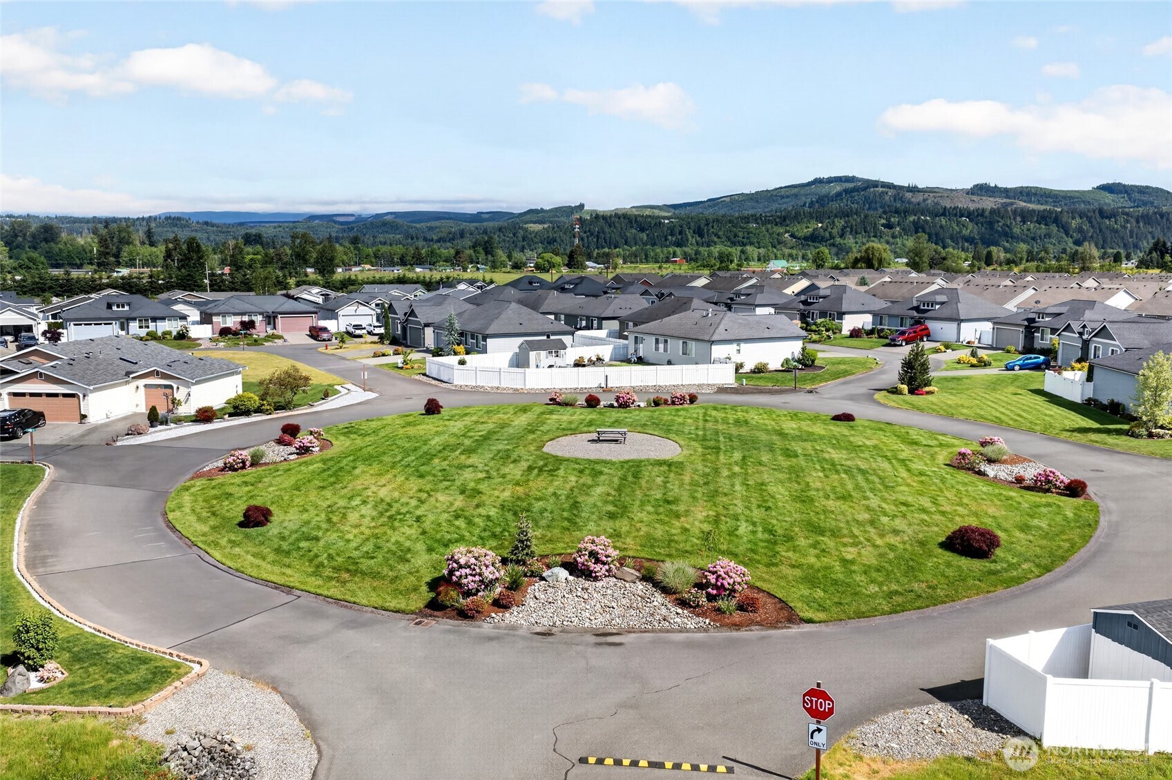 104 Walnut Ave SW Orting WA 98360