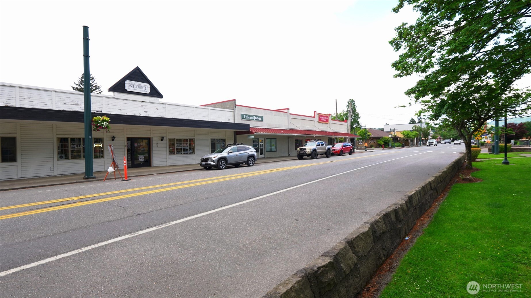 104 Walnut Ave SW Orting WA 98360