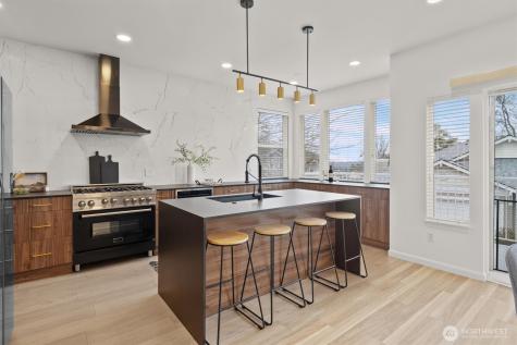 2680 139th Avenue SE Bellevue WA 98005