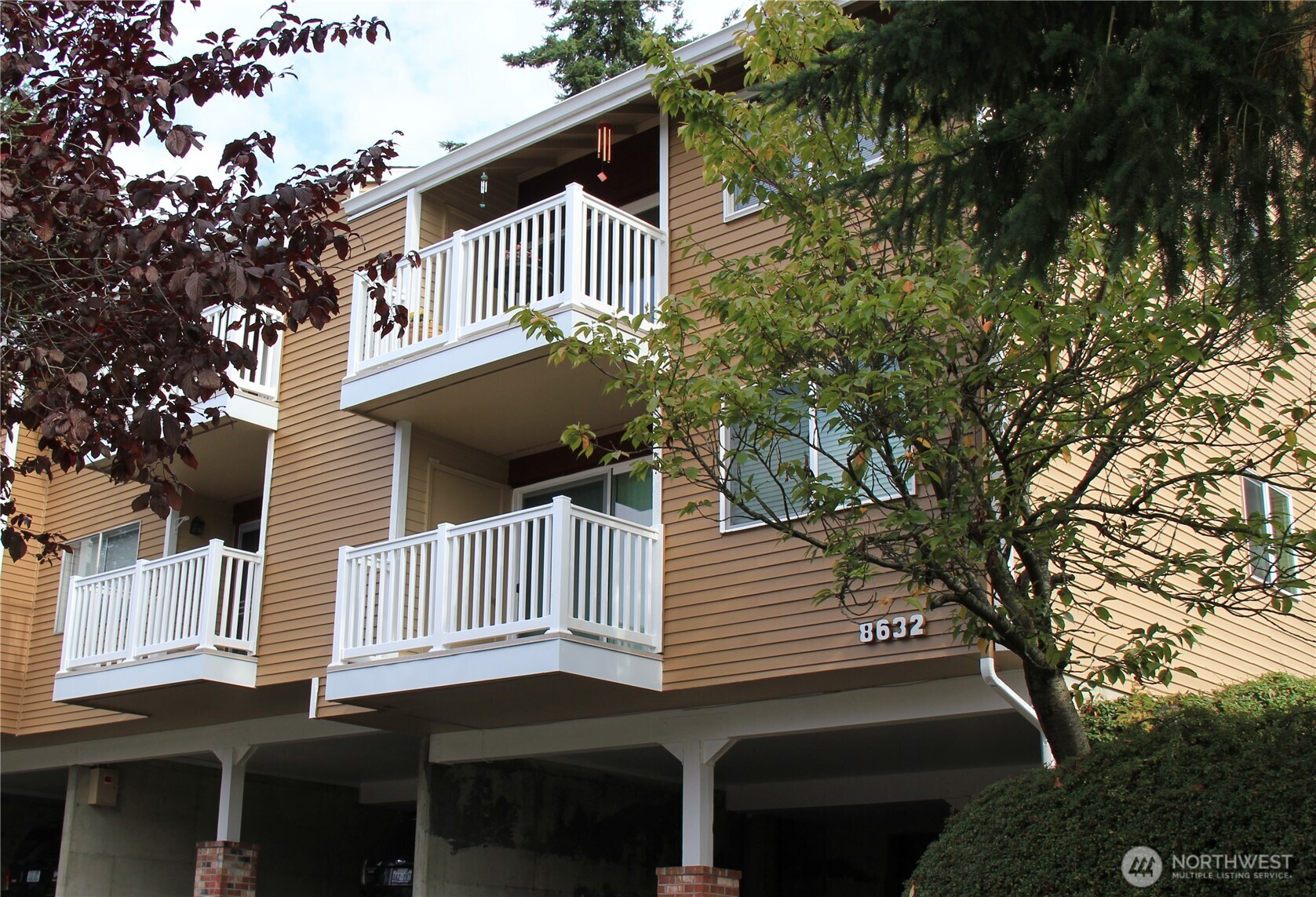 8632 164th Avenue NE Redmond WA 98052