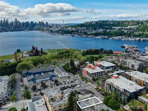 3420 Burke Avenue N Seattle WA 98103