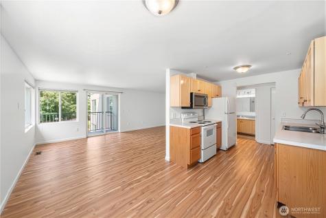 11556 Greenwood Avenue N Seattle WA 98133