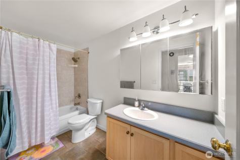 11556 Greenwood Avenue N Seattle WA 98133
