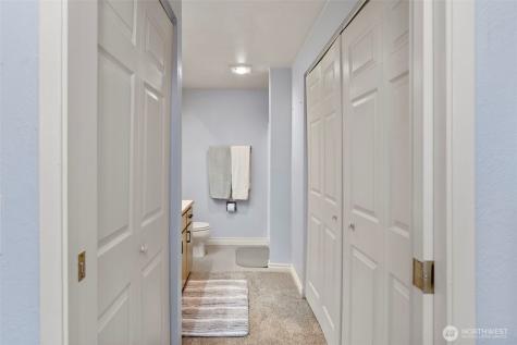 20026 Viking Crest Loop NE Poulsbo WA 98370