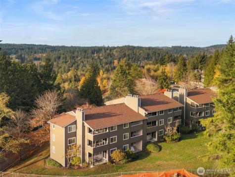 20026 Viking Crest Loop NE Poulsbo WA 98370