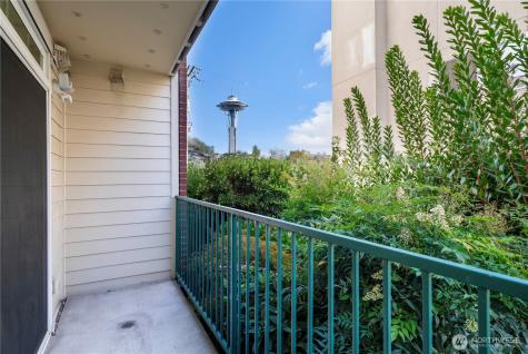 530 4th Avenue W Seattle WA 98119