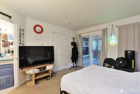 1500 S 18th Street Renton WA 98055