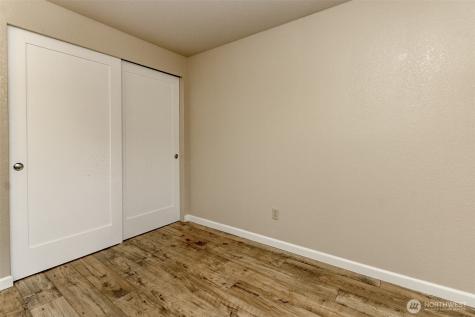 28606 16th Avenue S Federal Way WA 98003