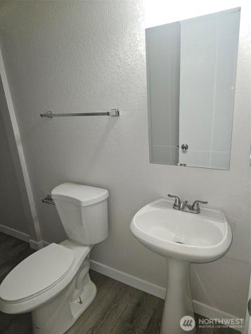 2611 NE 4th Renton WA 98056