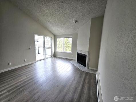 2611 NE 4th Renton WA 98056