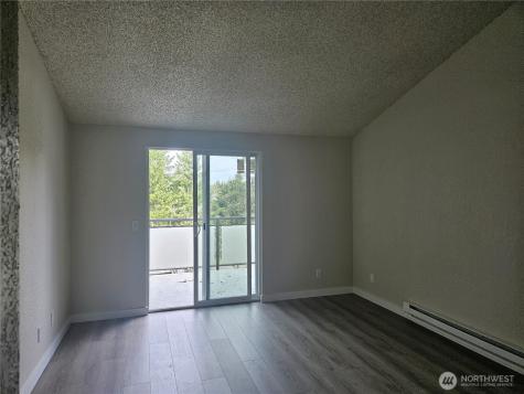2611 NE 4th Renton WA 98056
