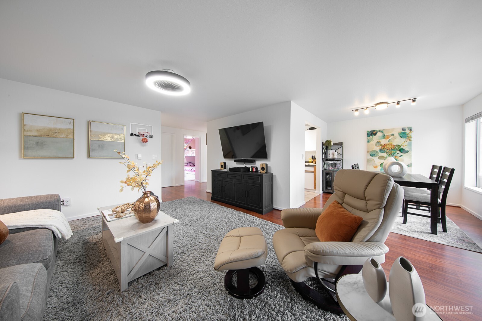1226 6th Avenue S Edmonds WA 98020