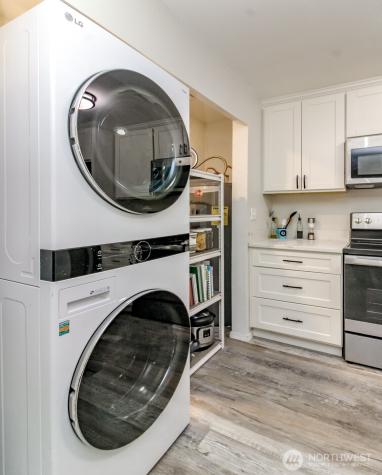 527 323rd Place Federal Way WA 98003