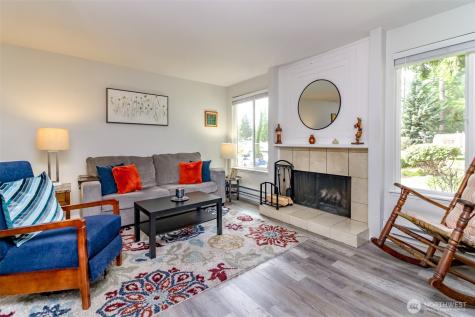 527 323rd Place Federal Way WA 98003