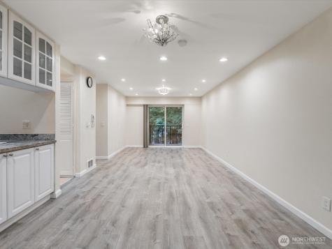 14605 34th Street NE Bellevue WA 98007