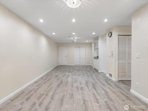 14605 34th Street NE Bellevue WA 98007