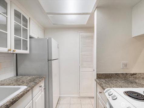 14605 34th Street NE Bellevue WA 98007