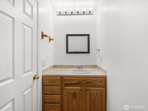 14605 34th Street NE Bellevue WA 98007