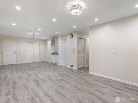 14605 34th Street NE Bellevue WA 98007