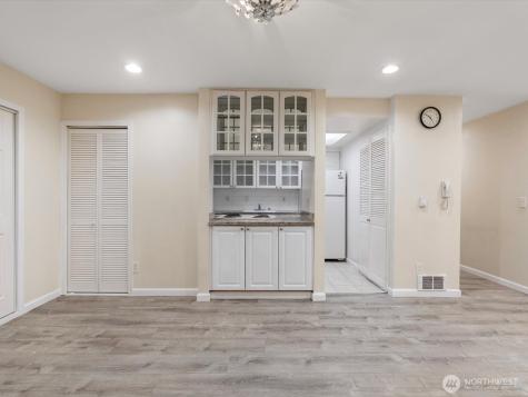 14605 34th Street NE Bellevue WA 98007
