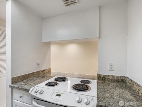 14605 34th Street NE Bellevue WA 98007