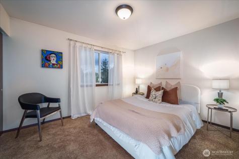 11532 15th Avenue NE Seattle WA 98125