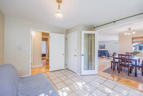 1214 Taylor Avenue N Seattle WA 98109