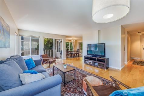 1214 Taylor Avenue N Seattle WA 98109