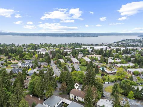 6734 112th Avenue NE Kirkland WA 98033