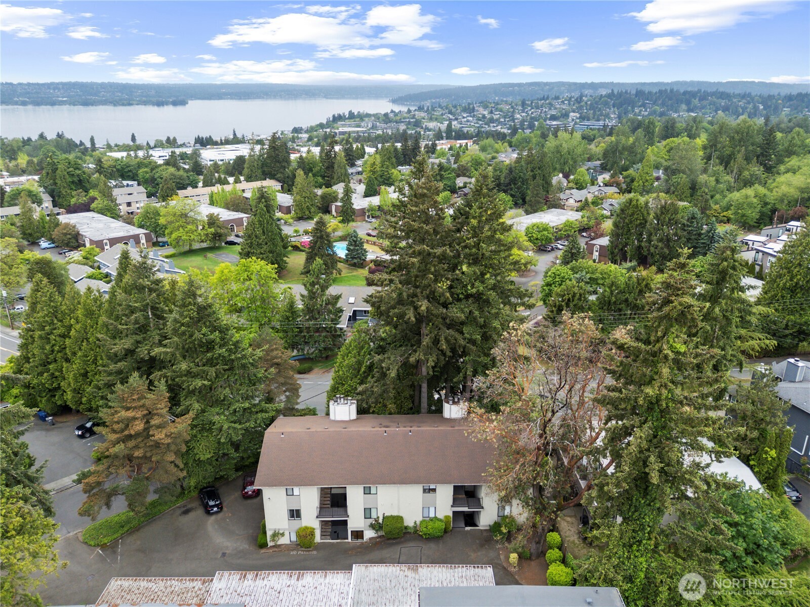 6734 112th Avenue NE Kirkland WA 98033