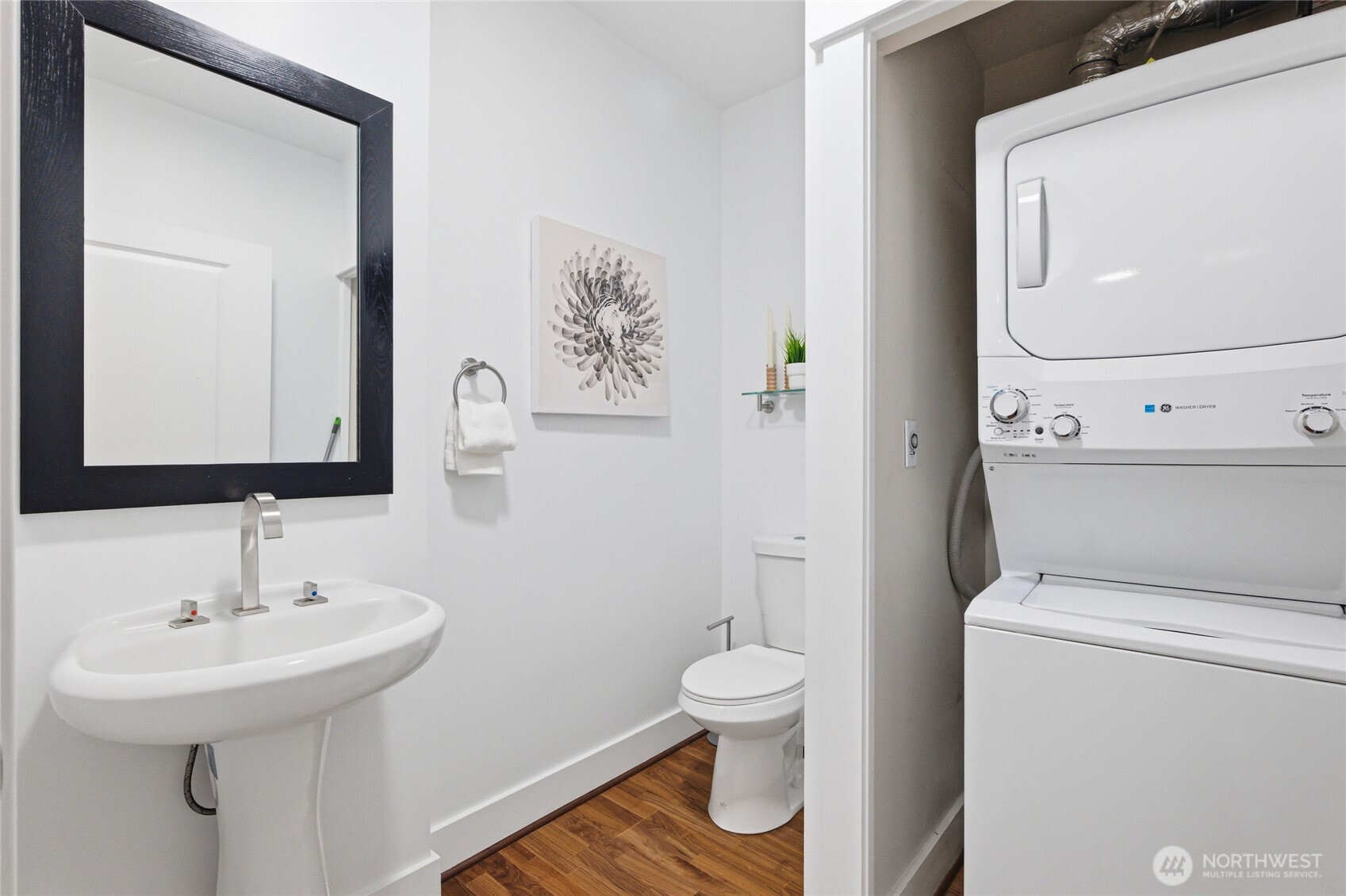 699 John Street Seattle WA 98109