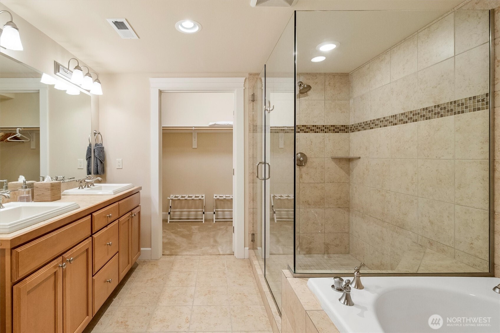 2307 Sundown Court Anacortes WA 98221