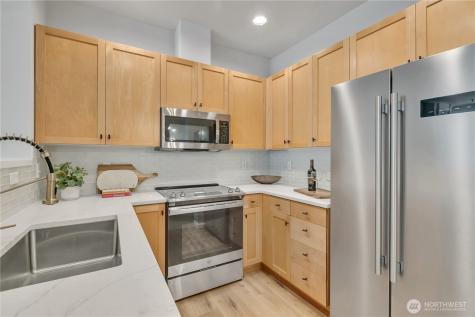 4478 248th Lane SE Sammamish WA 98029
