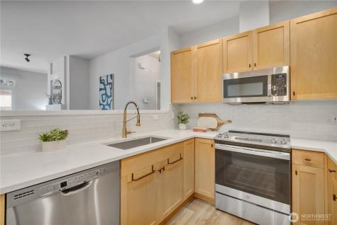 4478 248th Lane SE Sammamish WA 98029
