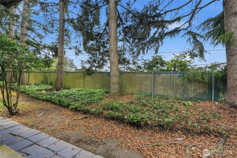 4727 176th Street SW Lynnwood WA 98037
